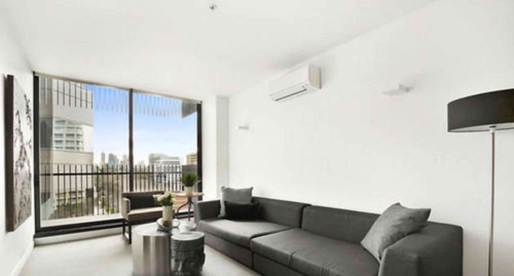 Wyndel Apartments - St Kilda Views Melbourne Exterior photo