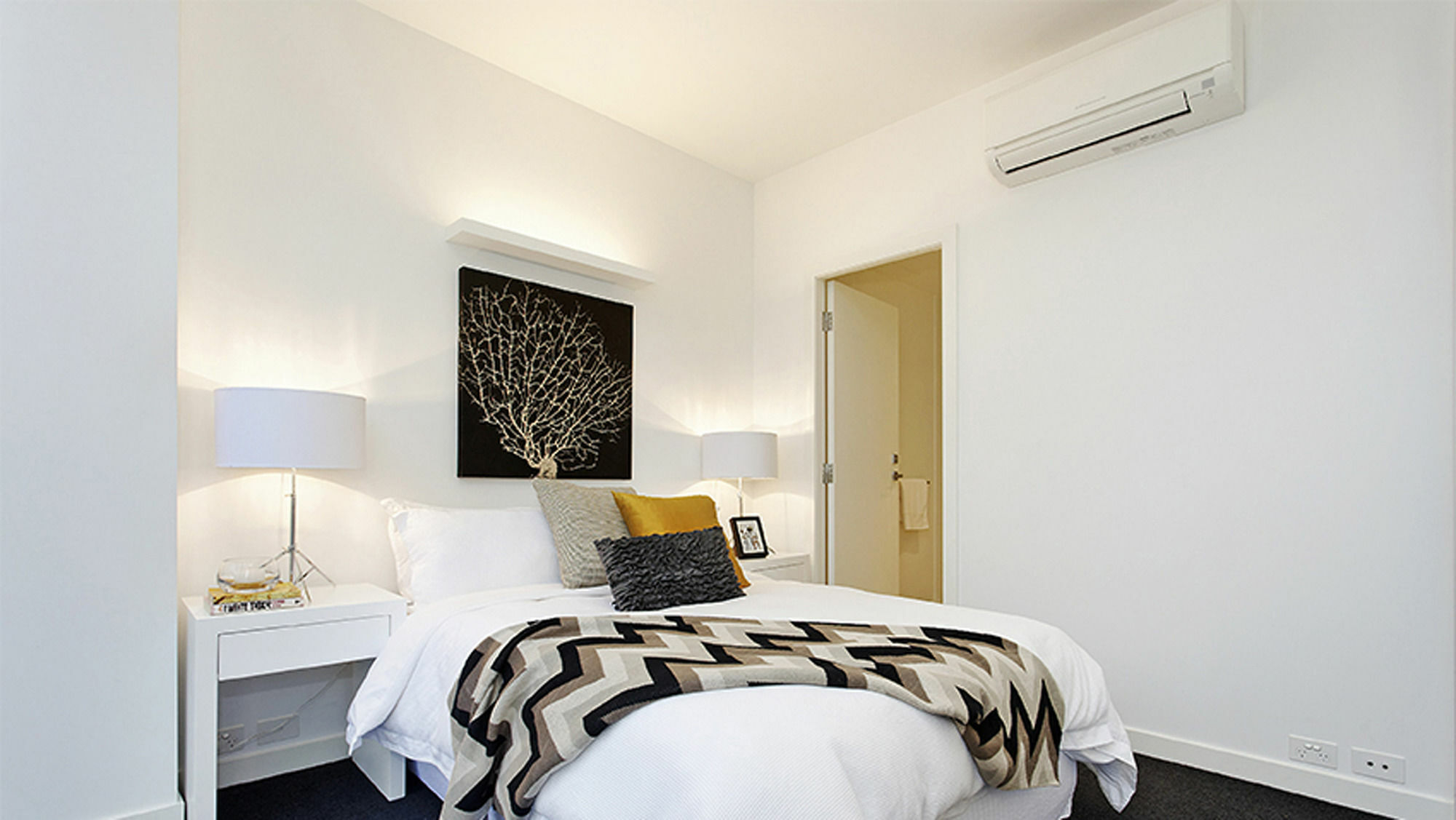 Wyndel Apartments - St Kilda Views Melbourne Exterior photo